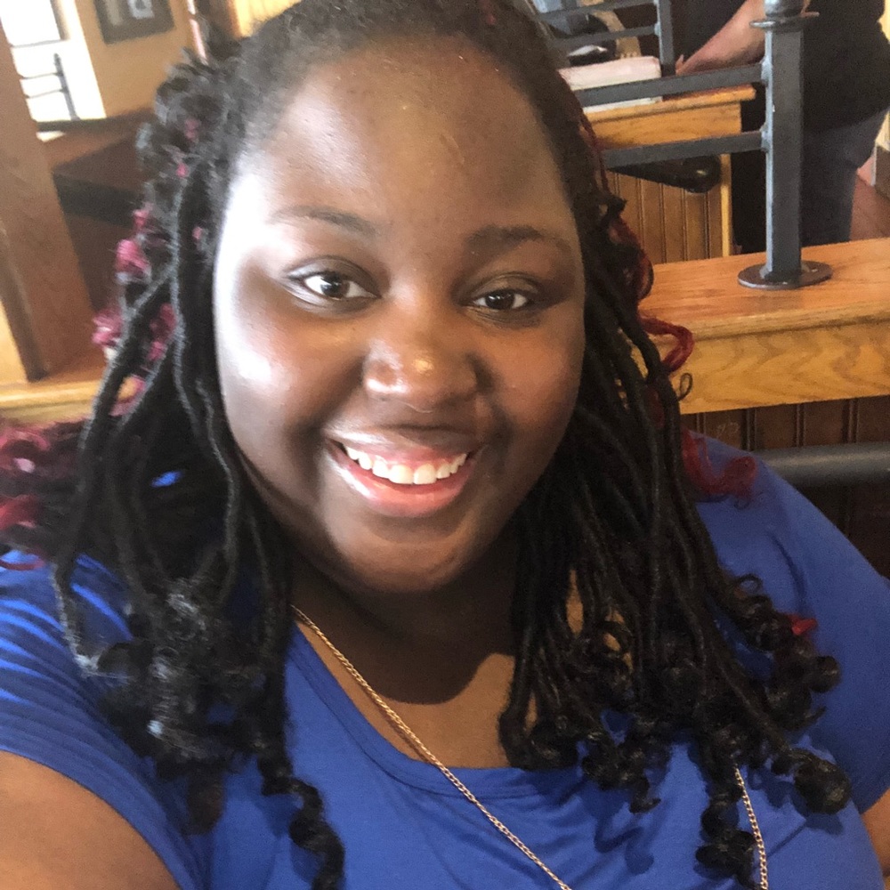 Meet your Posher, Reneisha